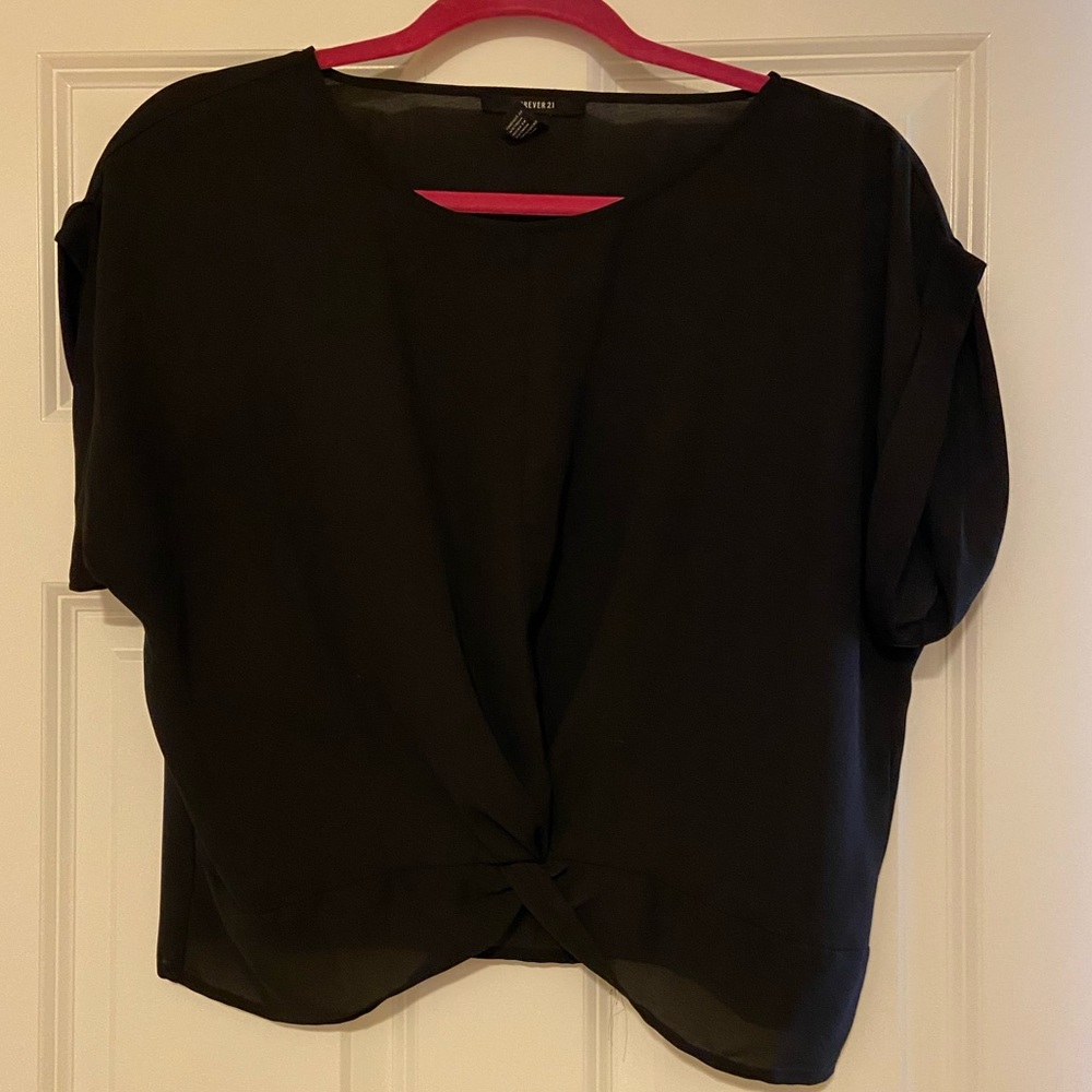 Black crop top